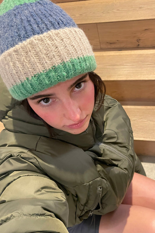 COLOR BLOCK BEANIE