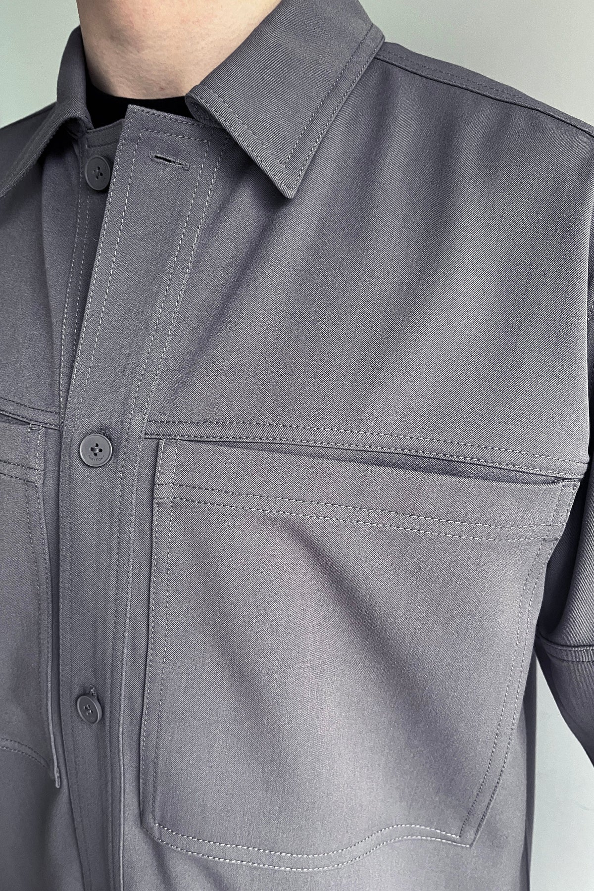 FRONT POCKET BUTTON UP SHIRT