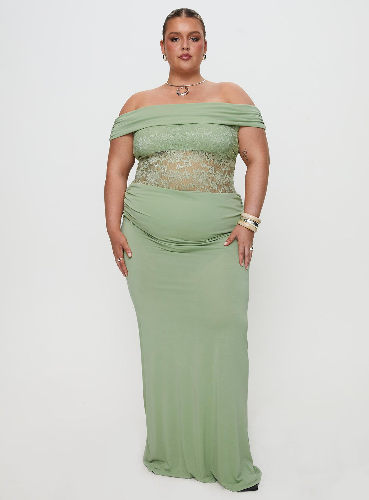 Gwendolen Off The Shoulder Maxi Dress Green Curve