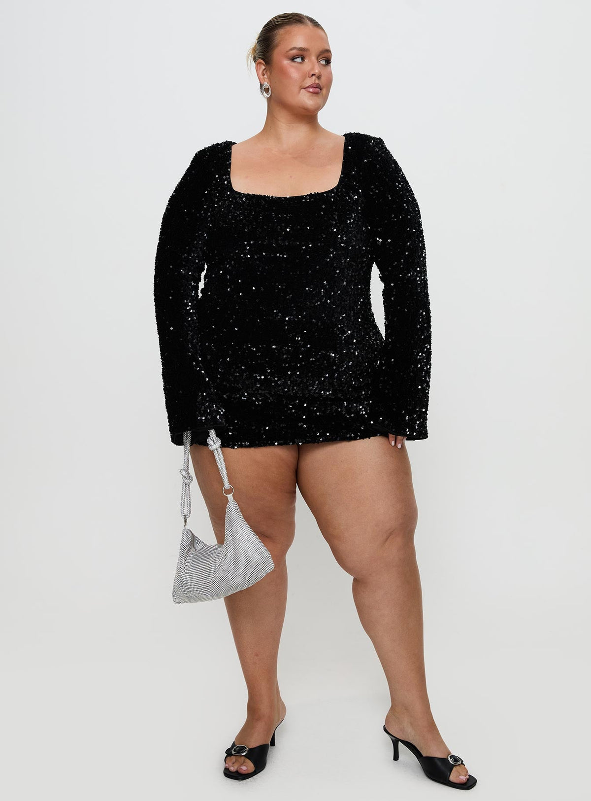 Vinelle Long Sleeve Mini Dress Black Curve