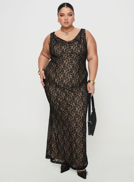 Romani Lace Maxi Dress Black Curve