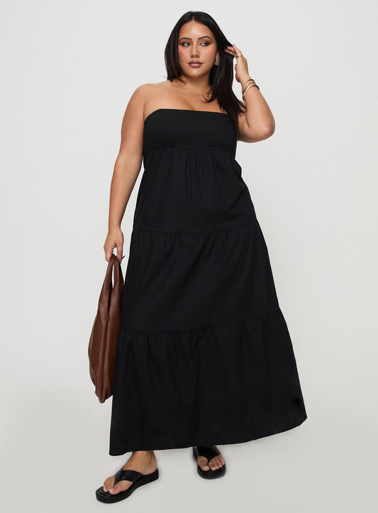 Osment Maxi Dress Black Curve