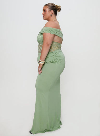 Gwendolen Off The Shoulder Maxi Dress Green Curve