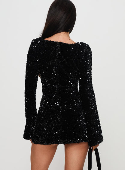 Vinelle Long Sleeve Mini Dress Black