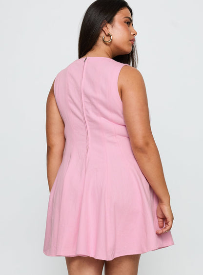 Precedence Keyhole Mini Dress Pink Curve