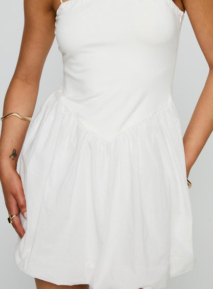 Vista Amora Bubble Hem Mini Dress White