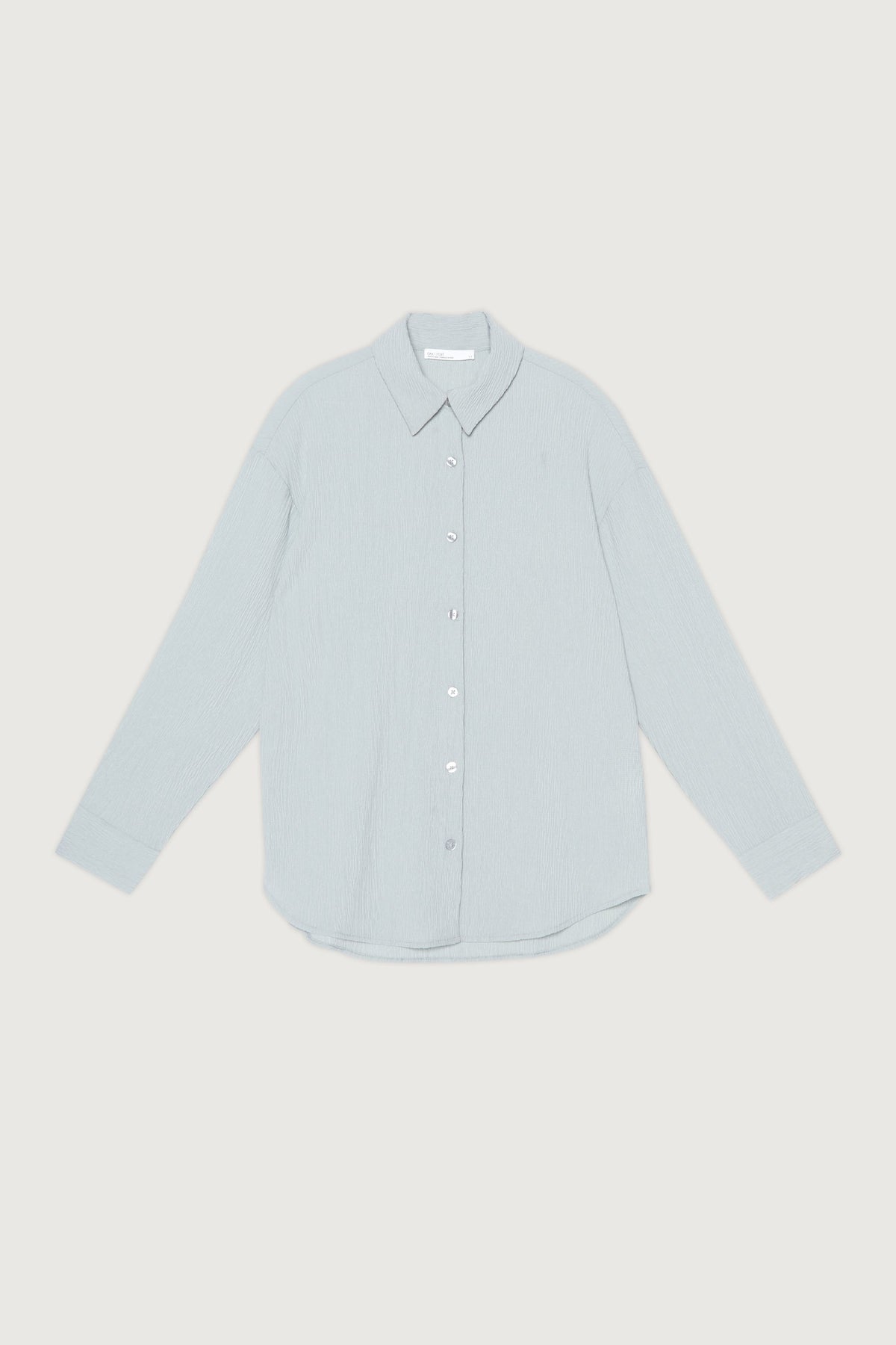 CRINKLE BUTTON UP