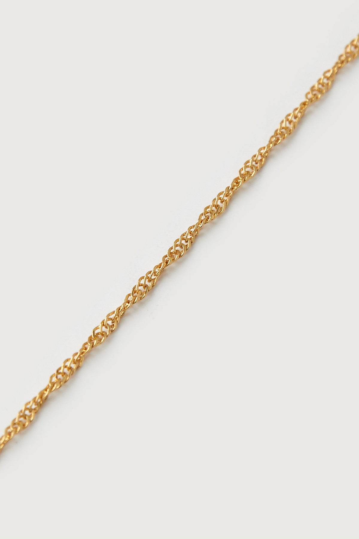 INTERLOCK CHAIN BRACELET
