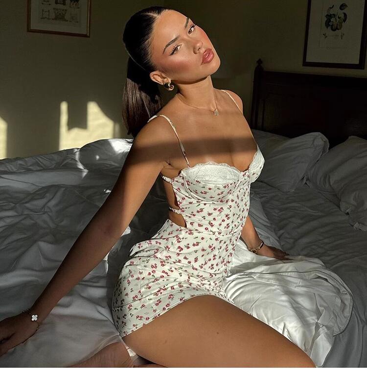 Lace Trim Buttoned Floral Mini Dress
