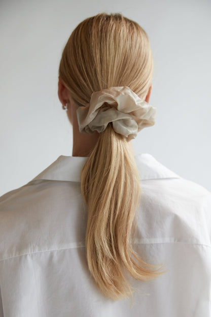 OVERSIZED HAIR TIE
