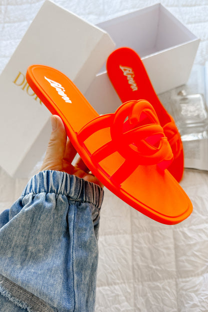 Party Animal Cut-Out Jelly Sandals (Orange)