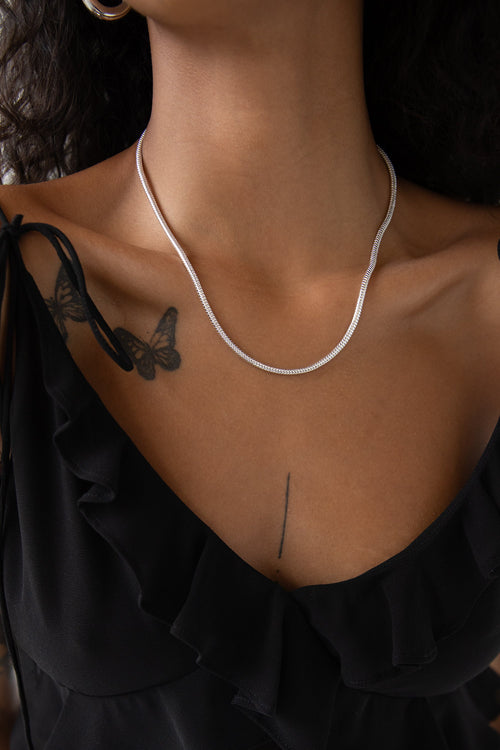 CHUNKY SNAKE CHAIN NECKLACE