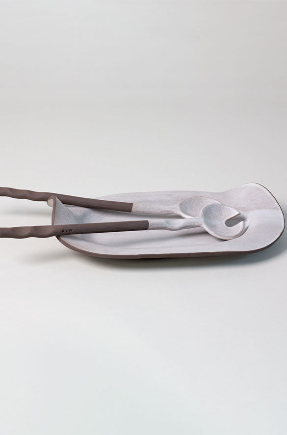 MANTA OVAL PLATTER BY SIN