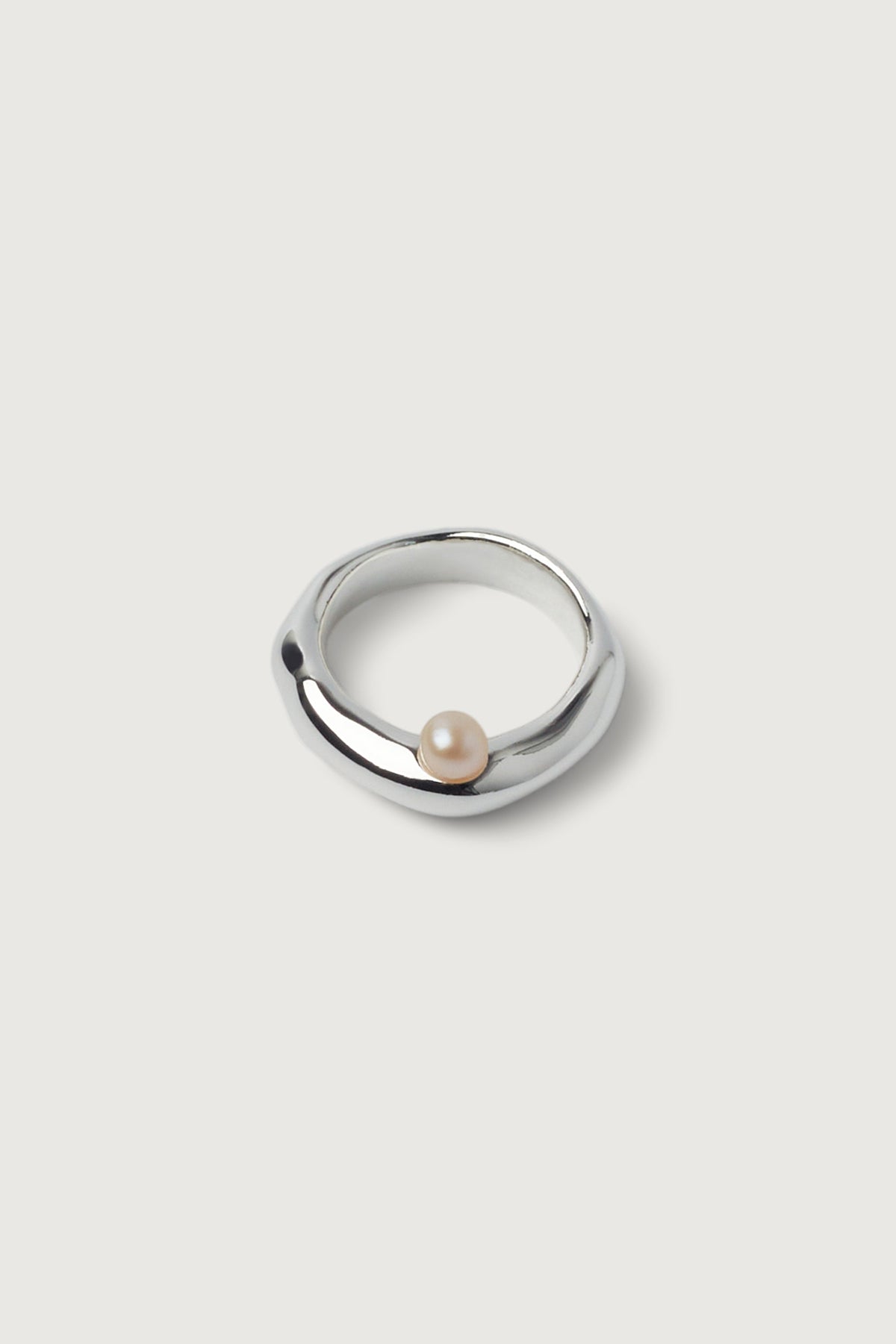 PEARL RING