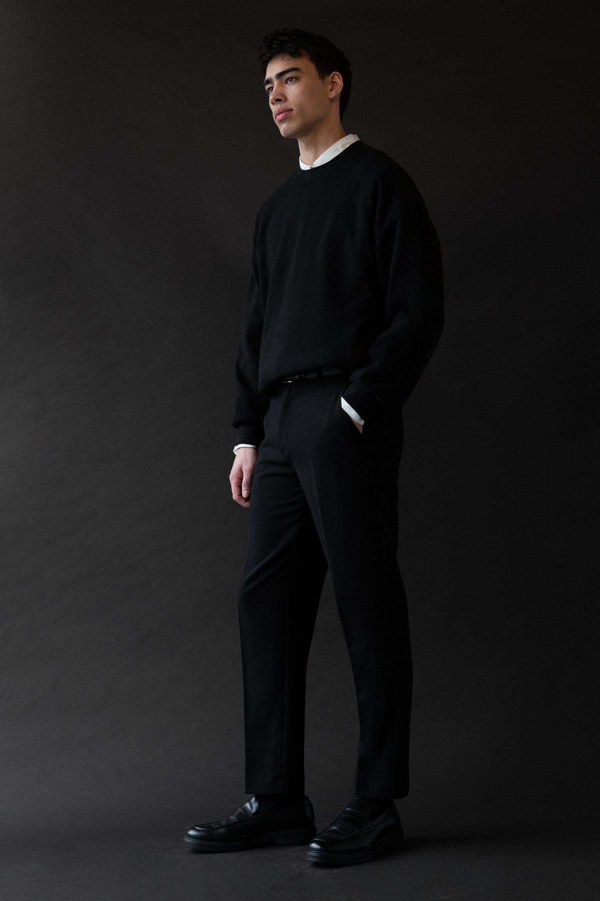 KNIT CREWNECK TOP