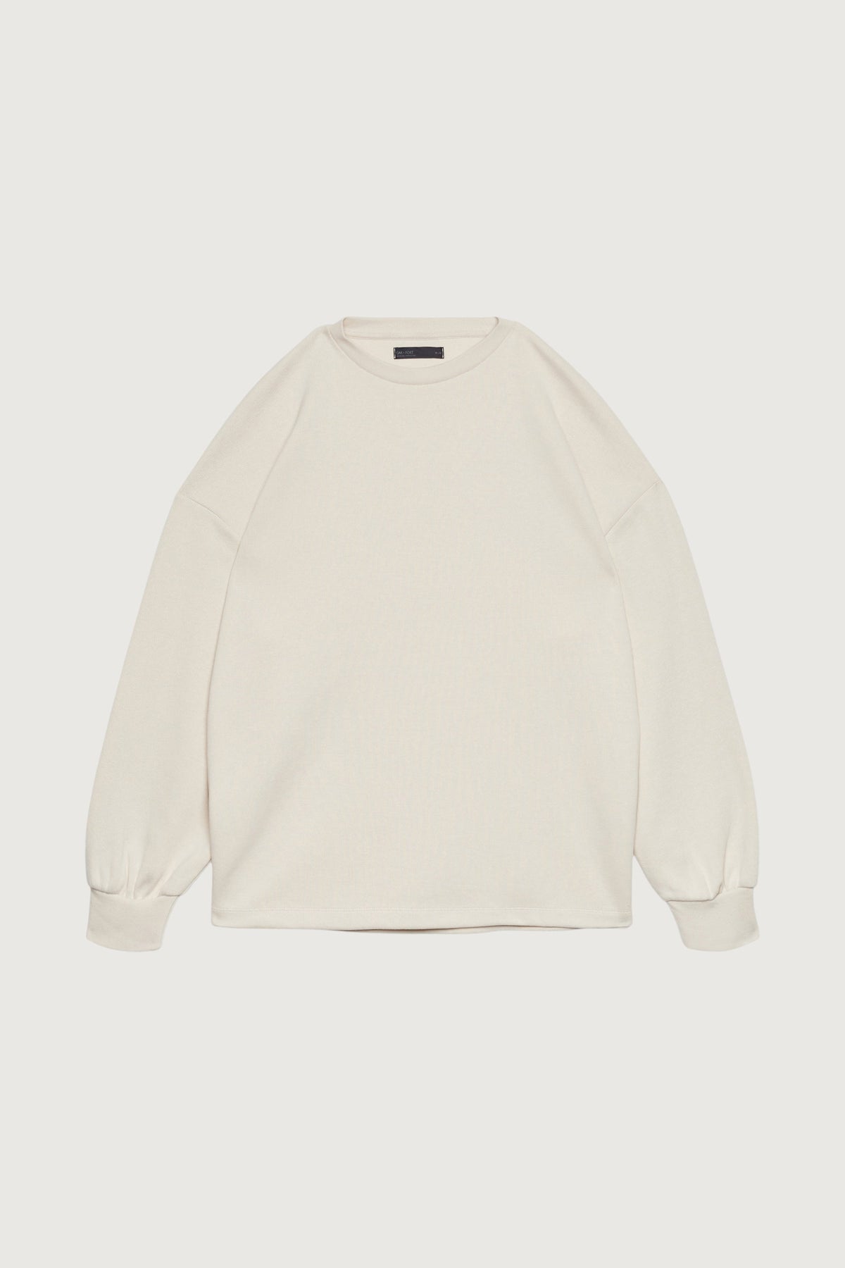 KNIT CREWNECK TOP