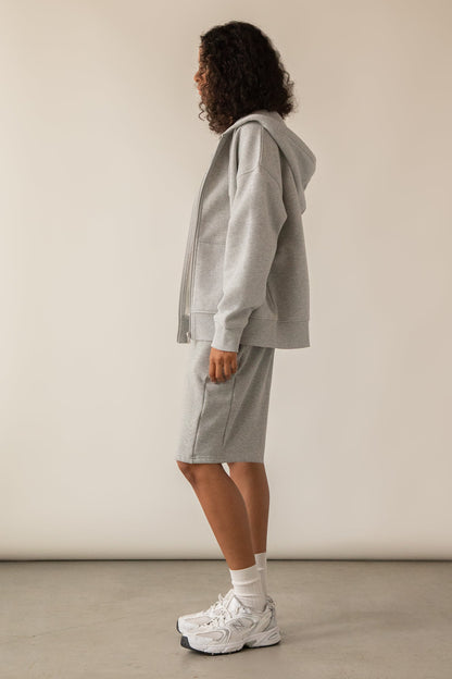 OVERSIZED ZIP-UP HOODIE