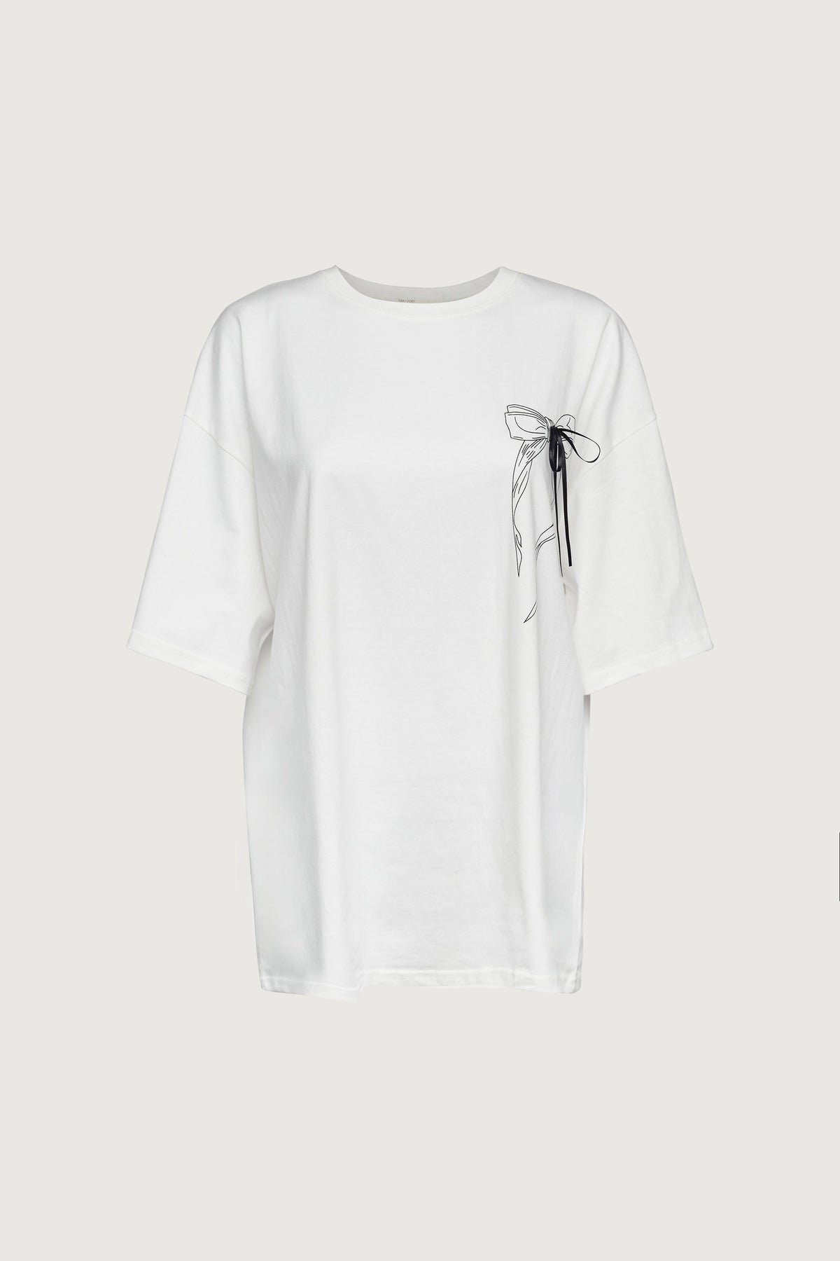 OVERSIZED T-SHIRT WITH BOW GRAPHIC