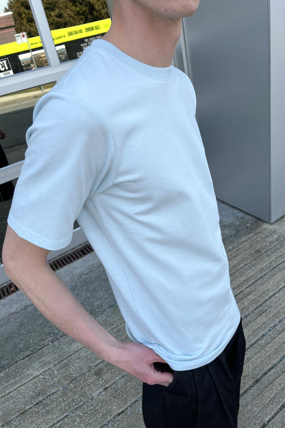 CLASSIC FIT T-SHIRT