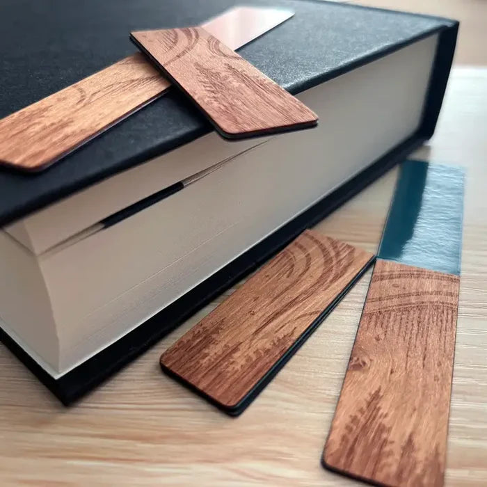 Aurora Magnetic Wood Bookmarks