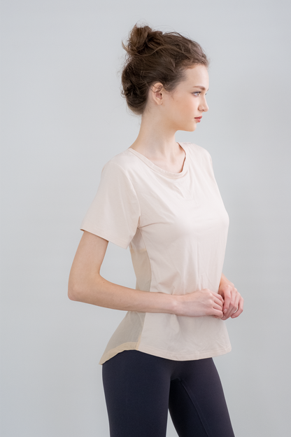 BreezeBack Split-Mesh Yoga Top for Women – Ready Stock