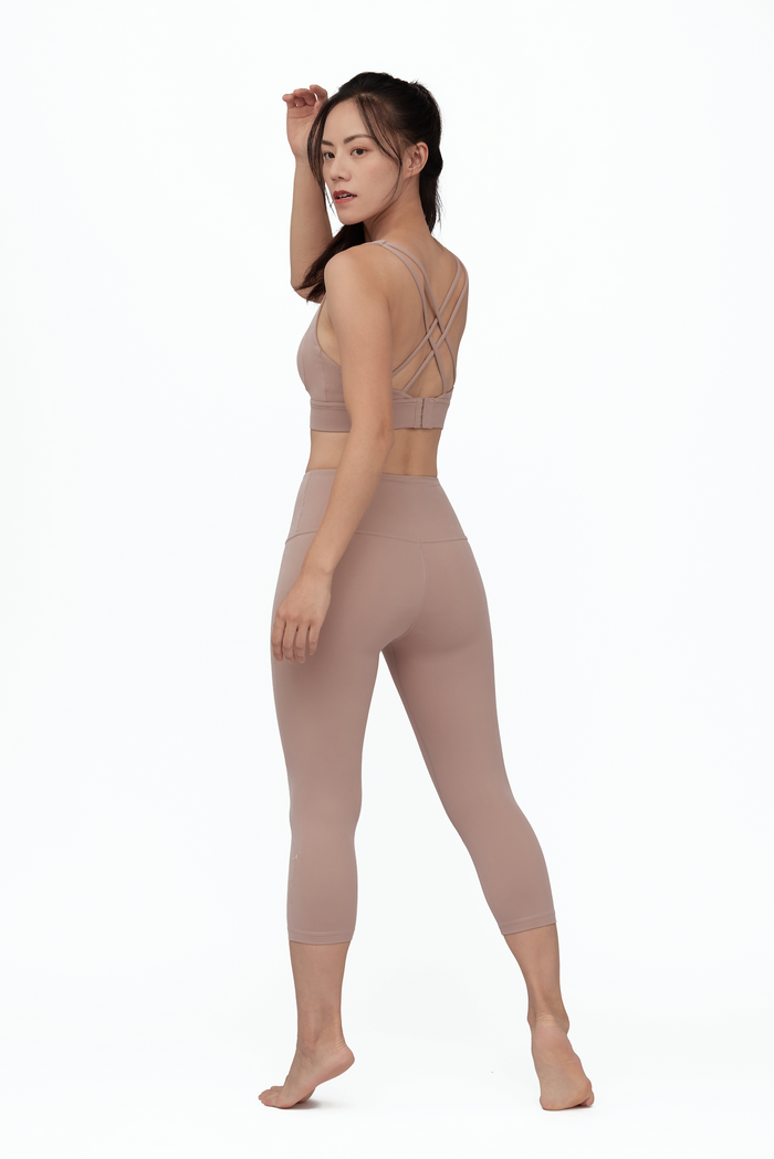 High-Rise 17" Leggings – Seamless High Waisted Gym Leggings