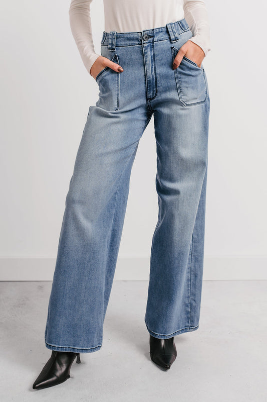 Betty Non-Distressed High Rise Wide Leg Sneak Peek Jeans (Medium Light)