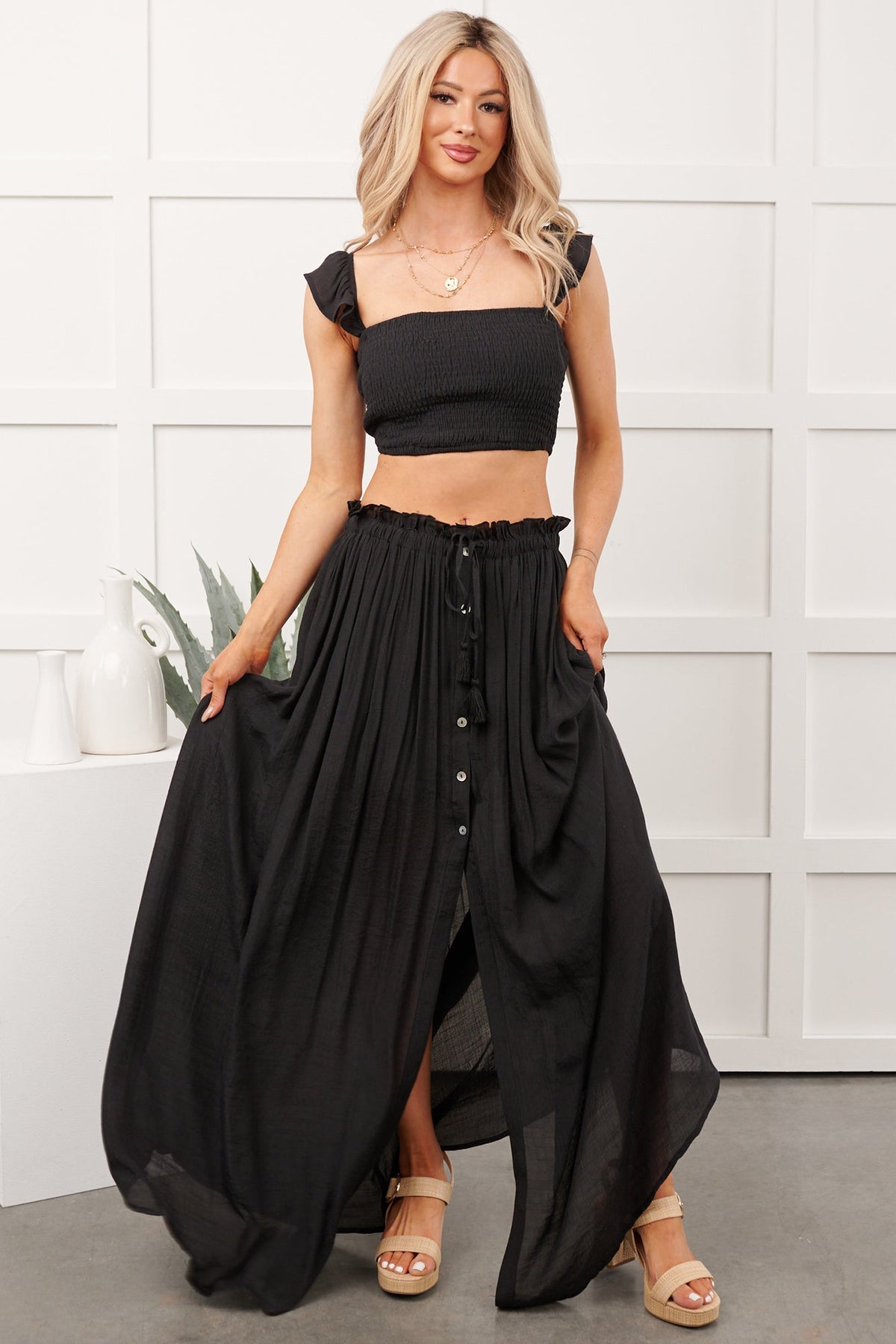 Easy Grace Crop Top & Maxi Skirt Set (Black)