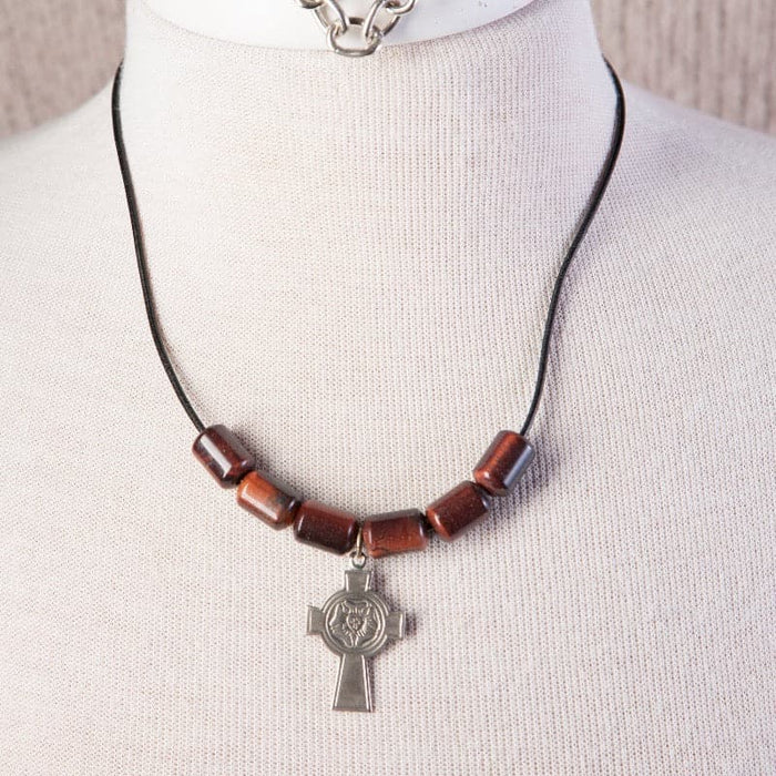 Jennifer’s Unisex Luthers Seal Necklace
