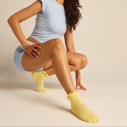 Lucky Honey Women's Ruffle Grip Socks