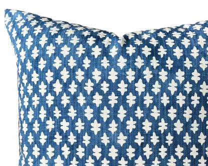 12x18 Lumbar / Anna Blue