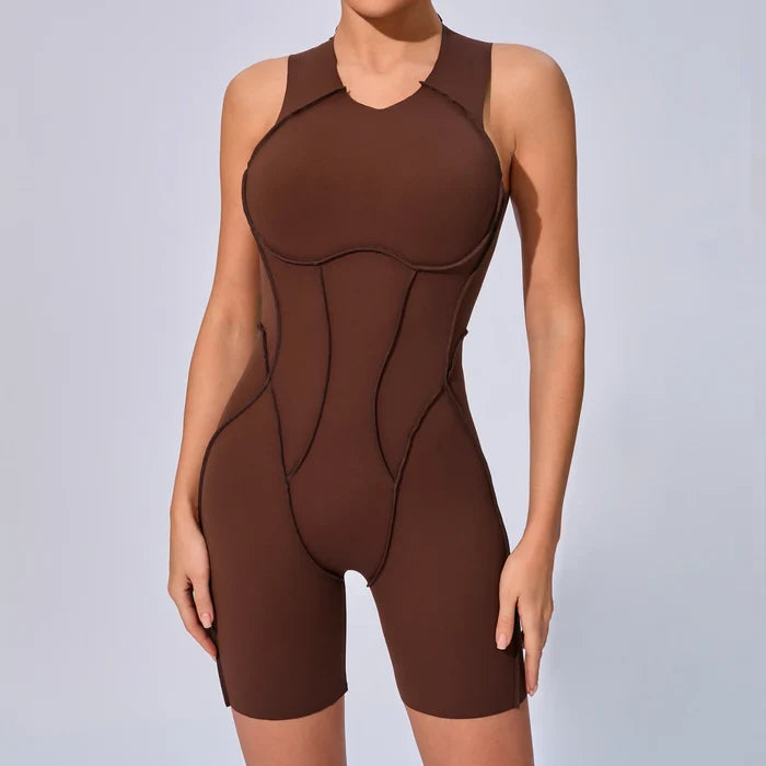 Brown / S